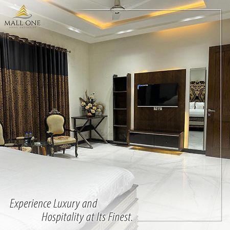 Hotel Gulberg Lodges Mall Road Near Gym Khana Club ラホール エクステリア 写真